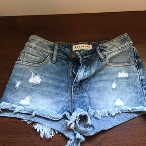 Bullhead high rise shorts